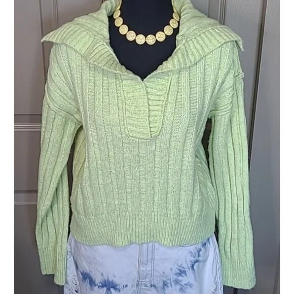 Hippie Rose Cropped Sweater Junior's Sz Large Yellow Lime Fuzzy Long Sleeve - Picture 1 of 5